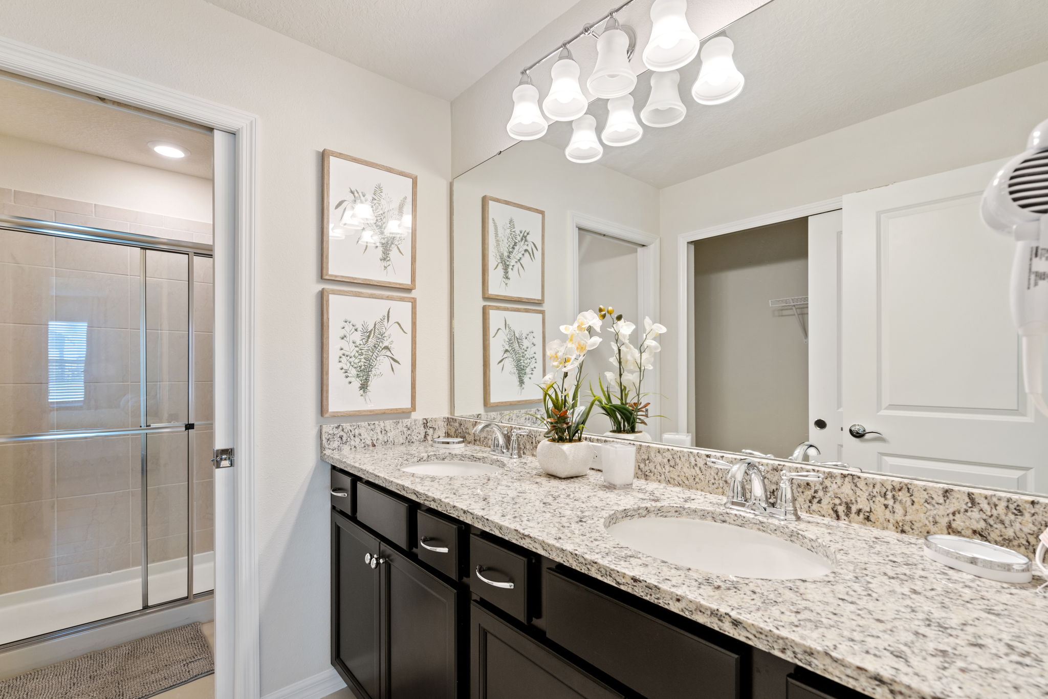 Master Suite 4